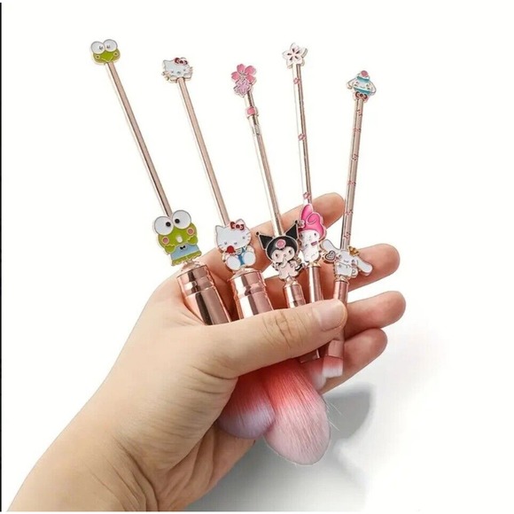 Hello Kitty 5 Piece Makeup Brush Set Metal Kuromi My Melody - Picture 4 of 4